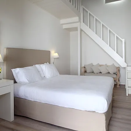 Ammos Hotel 4*