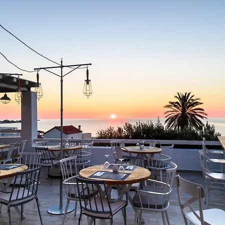 Ammos Hotel 4*